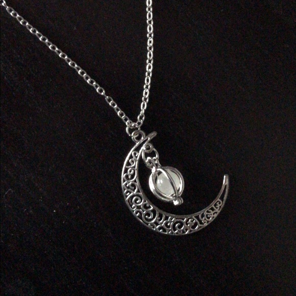 Pendent - Picture 5 of 5